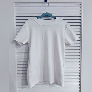 Uniqlo Crew Neck White T-Shirt / Size Small / 100% Cotton / Heavyweight